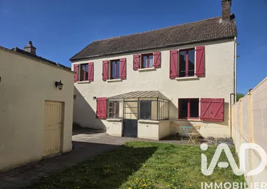 House in Sainte-Savine (10300)