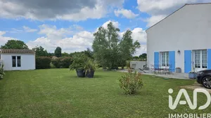 Maison à Corme-Écluse (17600)