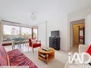 Apartment in Maisons-Alfort (94700)