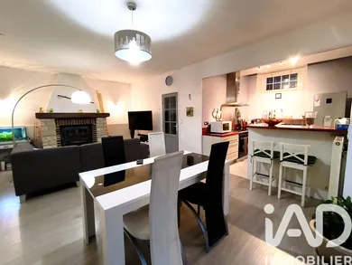 Maison de village à Chalmaison (77650)