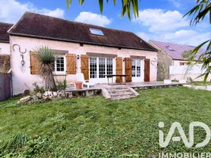 Maison de village à Chalmaison (77650)