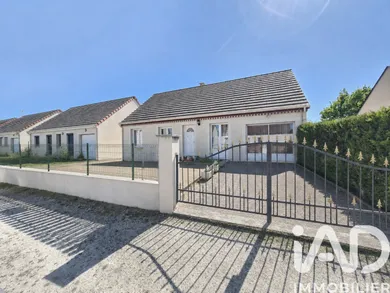 House in Sully-sur-Loire (45600)
