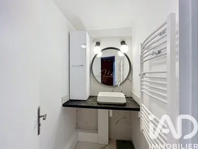 Townhouse in Villecresnes (94440)