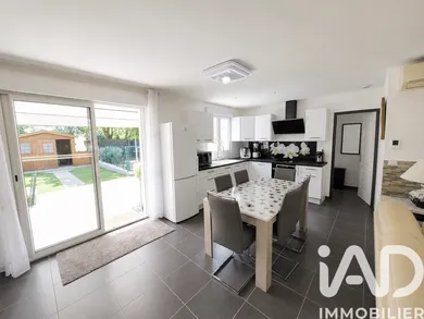 House in Sully-sur-Loire (45600)