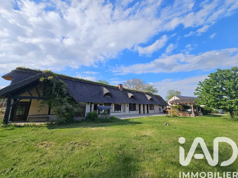 Maison 8 pièces 190 m² · à Brosville · 190 m² · 390 000 €