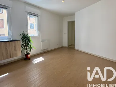 Apartment in Toulon (83000)