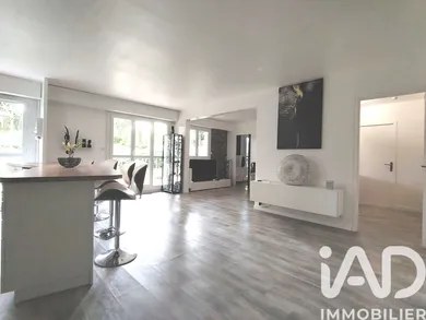Appartement à Les Ulis (91940)