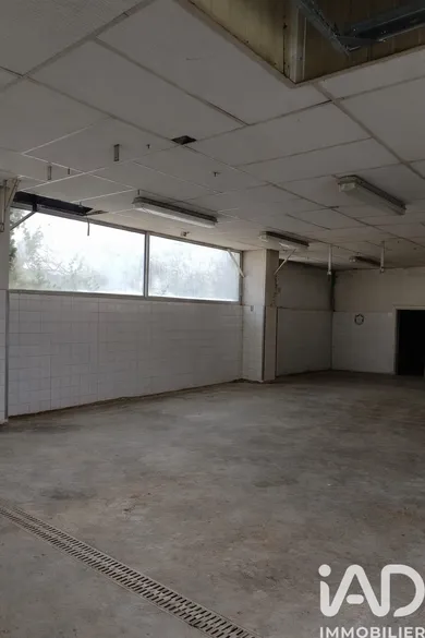 Commercial walls in Tarbes (65000)