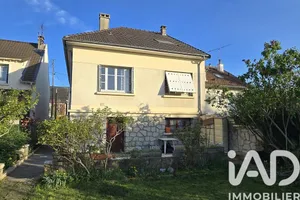 Maison traditionnelle à Gretz-Armainvilliers (77220)