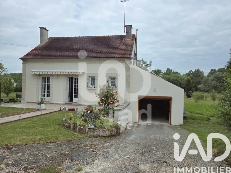 Maison 4 pièces 96 m² · à Fontenoy · 96 m² · 190 000 €