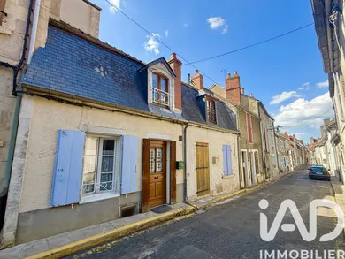 Townhouse in La Charité-sur-Loire (58400)
