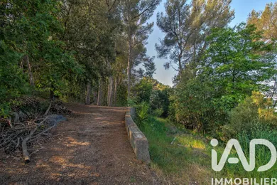 Building plot in Saint-Paul-de-Vence (06570)