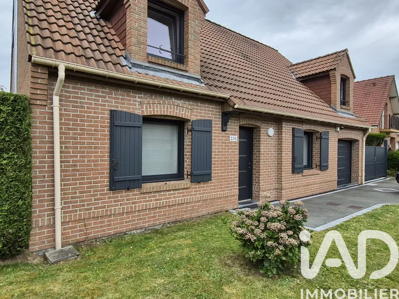 Maison 5 pièces 134 m² · à Hénin-Beaumont · 134 m² · 362 000 €