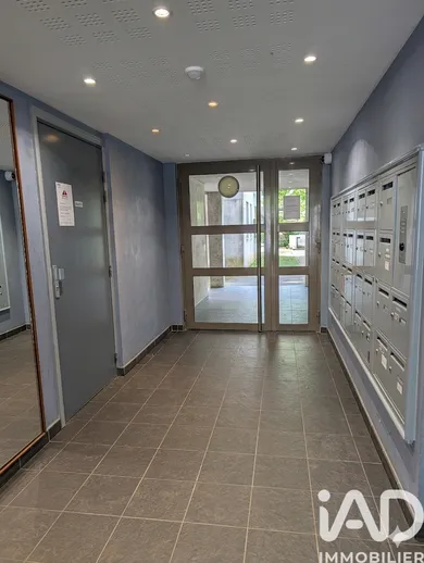 Apartment in Lieusaint (77127)