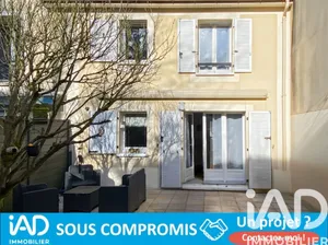 Townhouse in Combs-la-Ville (77380)