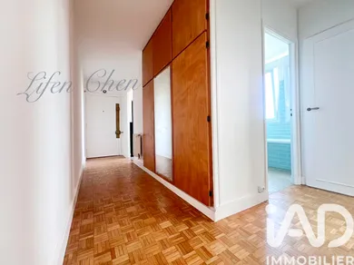 Apartment in Paris (75011)