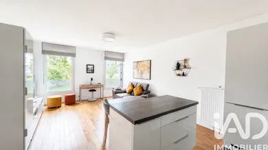Apartment in Antony (92160)