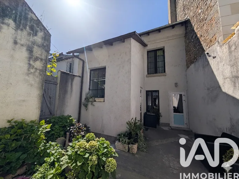 Maison 6 pièces 208 m² · à Vendôme · 208 m² · 293 000 €