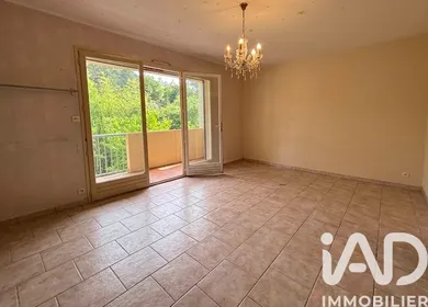 Apartment in Vals-les-Bains (07600)