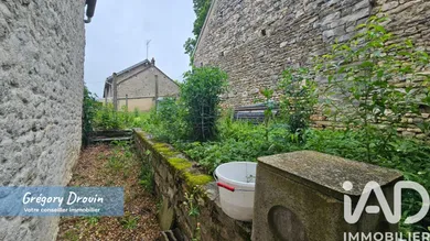 Village house in Tousson (77123)