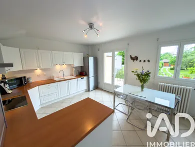 Townhouse in Châlons-en-Champagne (51000)