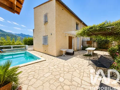Architectural house in Amélie-les-Bains-Palalda (66110)