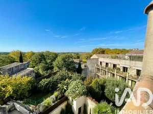 Apartment in Uzès (30700)