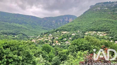 Appartement à Tourrettes-sur-Loup (06140)