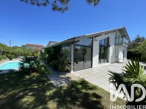 Maison à Anglet (64600)