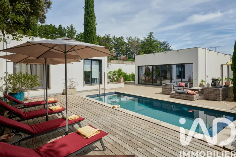 Maison 5 pièces 224 m² · à Montélimar · 224 m² · 740 000 €