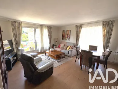 Apartment in Le Raincy (93340)
