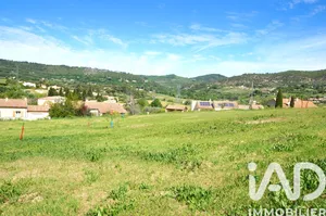 Building plot in Manosque (04100)