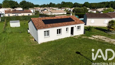 Maison à Chazelles (16380)