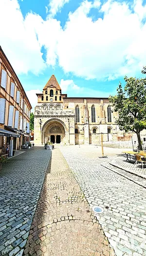 Immeuble à Moissac (82200)