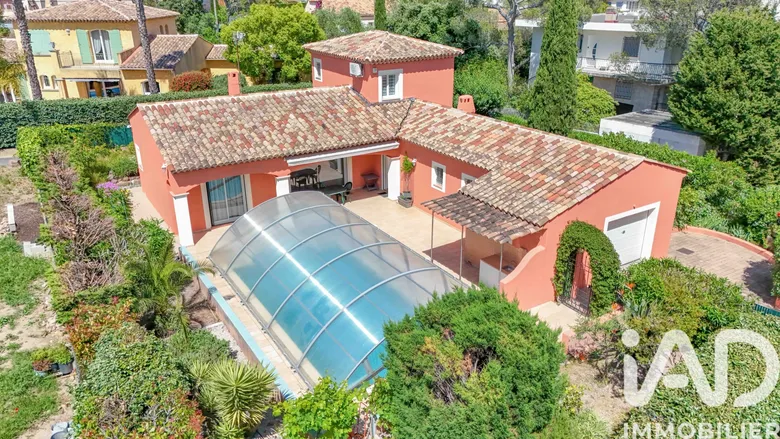 Maison 5 pièces 143 m² · à Saint-Raphaël · 143 m² · 800 000 €