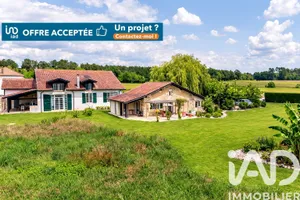 Park home in Saint-Étienne-d'Orthe (40300)
