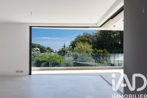 Appartement à Les Adrets-de-l'Estérel (83600)