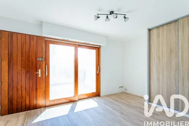 Apartment in Talence (33400)
