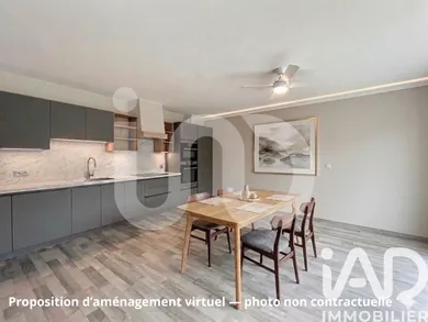 Apartment in Armentières (59280)