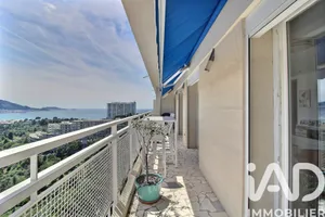 Apartment in Marseille (13008)