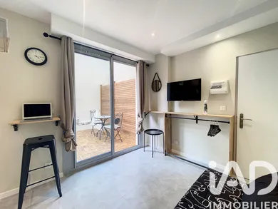 Apartment in Cannes (06400)
