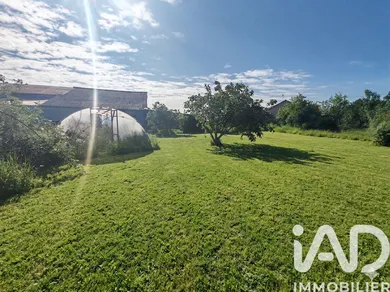 Land in Essarts-en-Bocage (85140)