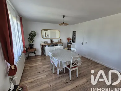 Maison de village à Thénezay (79390)