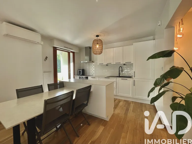 Appartement 3 pièces 62 m² · à Meylan · 62,1 m² · 255 000 €