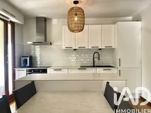 Apartment in Meylan (38240)