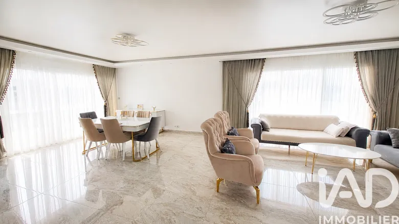 Maison 5 pièces 179 m² · à Saint-Brieuc · 179 m² · 449 900 €
