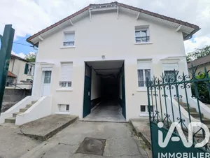 Building in Ézanville (95460)