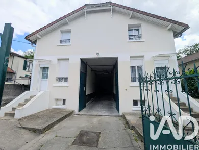 Immeuble à Ézanville (95460)