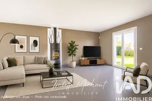 House in Chapet (78130)
