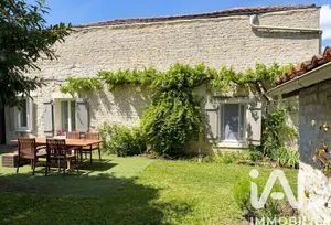 Maison de campagne à Ambérac (16140)